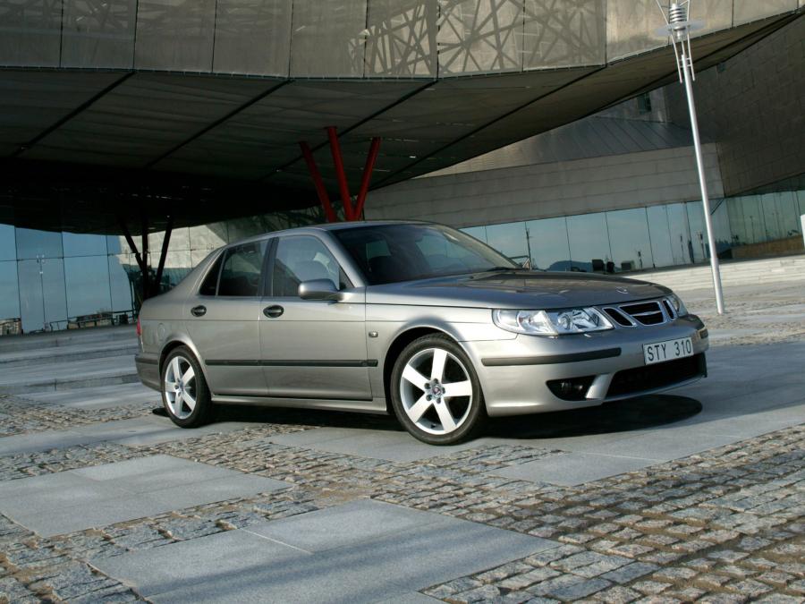  Saab 9-5 Aero Sedan 2002 года  (фото 2 из 16)